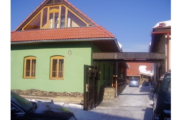 Slovacia Penzión Závadka nad Hronom, Exteriorul